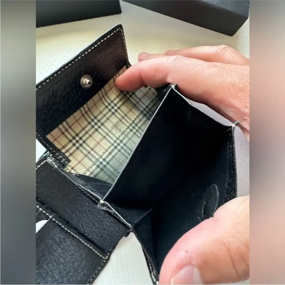 Burberry Men’s Black Wallet